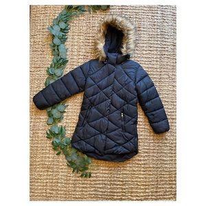 Steve Madden Boys  Large (14/16) Black quilted puffer jacket with faux fur hood